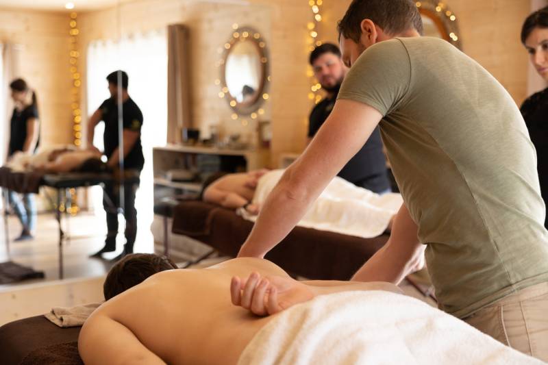 Formation massage à l’Espace Samananda pour poser des bases solides sans expérience
