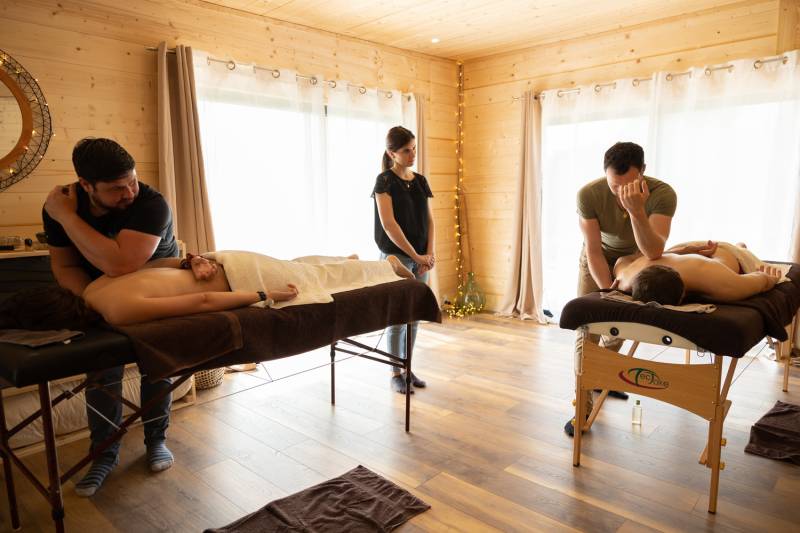 Apprentissage d’un protocole complet à l’Espace Samananda pour bien démarrer en massage