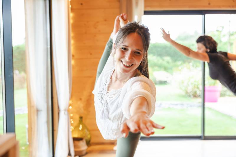 Pratiquez le yoga en pleine nature pour réduire le stress à 30 min de Bordeaux Rive Droite